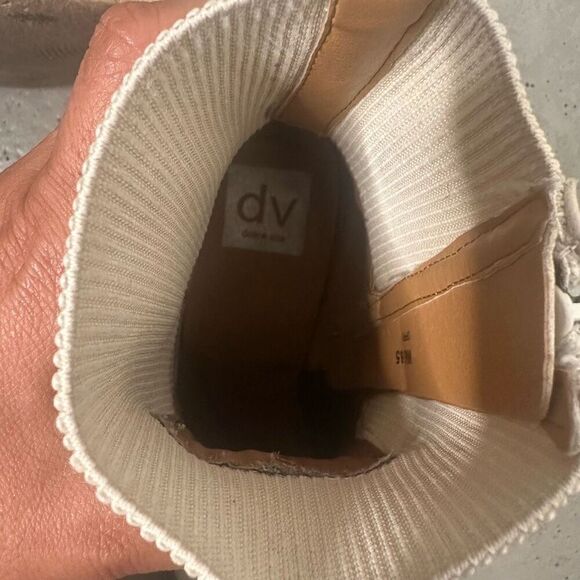 Dolce Vita Opry Boots - Picture 7 of 9